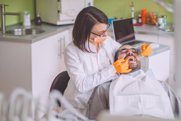 Best Broken Tooth Emergency  in Lynnwood, WA